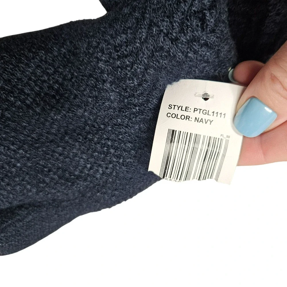 Brand Unknown NWT Chunky Knit Navy Gloves‎ With Touchscreen Fingertips Warm Soft